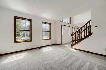 9270 Cornell Road, Woodbury, MN 55125 - Photo 7