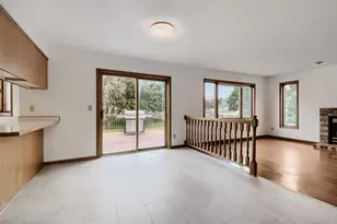9270 Cornell Rd, Woodbury, MN 55125 - Photo 9