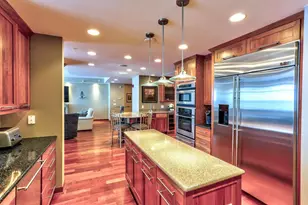 1070 Grandview Ct NE, Columbia Heights, MN 55421 - Photo 7