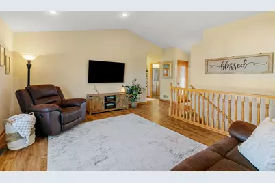 2458 Timberwood Lane NE, Owatonna, MN 55060 - Photo 5