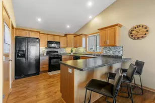 2458 Timberwood Ln NE, Owatonna, MN 55060 - Photo 7