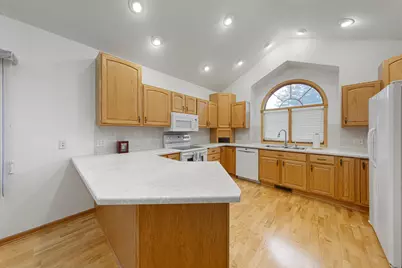 2255 Mineral Springs Parkway, Owatonna, MN 55060 - Photo 9