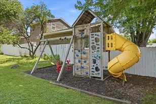 523 Moore St W, Stillwater, MN 55082 - Photo 39