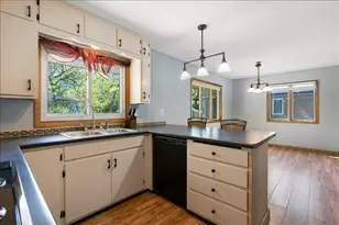 1614 12th Ave SE, Saint Cloud, MN 56304 - Photo 3