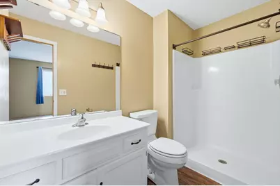 920 S Cedar Street, Belle Plaine, MN 56011 - Photo 17