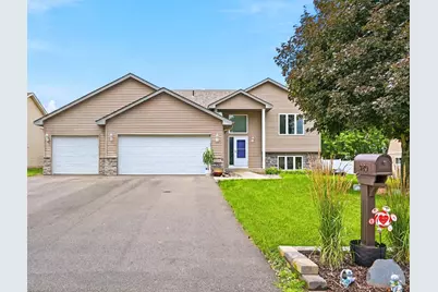 920 S Cedar Street, Belle Plaine, MN 56011 - Photo 1