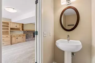 1817 Welland Ave, Minnetonka, MN 55305 - Photo 25