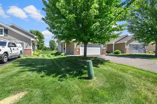 106 Garner Cir, Montrose, MN 55363 - Photo 3