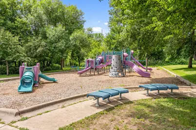 3145 Grimes Avenue N, Robbinsdale, MN 55422 - Photo 47