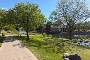 7440 Edinborough Way, Edina, MN 55435 - Photo 43