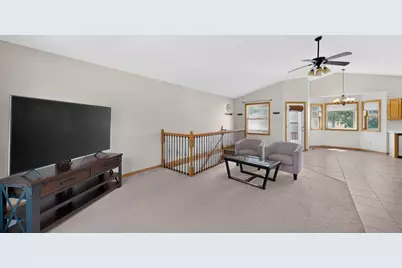 3704 Strathmore Lane SE, Rochester, MN 55904 - Photo 11