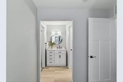 6085 Lincoln Drive #225, Edina, MN 55436 - Photo 15