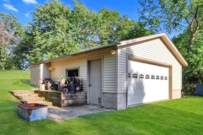 729 8th Street NE, Little Falls, MN 56345 - Photo 3