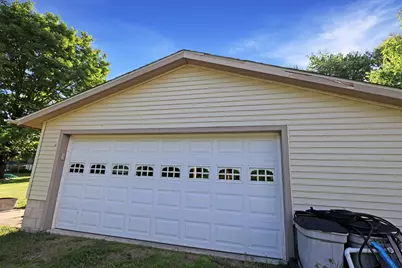 729 8th Street NE, Little Falls, MN 56345 - Photo 3
