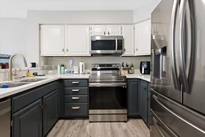 1372 Carling Drive #307, Saint Paul, MN 55108 - Photo 11