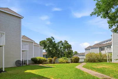 1372 Carling Drive #307, Saint Paul, MN 55108 - Photo 27