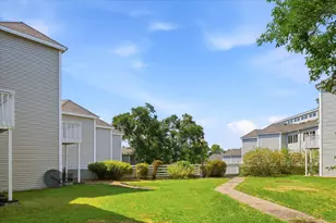 1372 Carling Dr, Saint Paul, MN 55108 - Photo 27