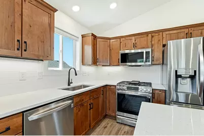 413 10th Street W, Mantorville, MN 55955 - Photo 11
