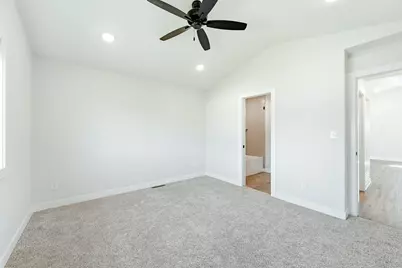 413 10th Street W, Mantorville, MN 55955 - Photo 17