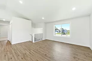 413 10th St W, Mantorville, MN 55955 - Photo 5
