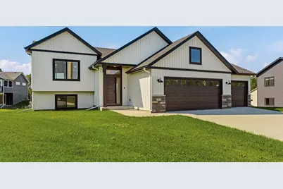 413 10th Street W, Mantorville, MN 55955 - Photo 1