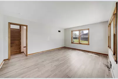 307 Lyndale Avenue N, New Prague, MN 56071 - Photo 7