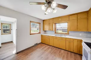 307 Lyndale Ave N, New Prague, MN 56071 - Photo 11