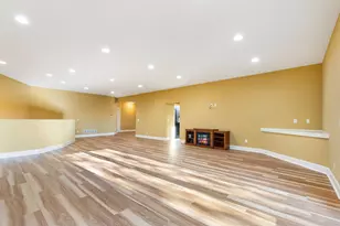 1886 Sandbar Cir, Waconia, MN 55387 - Photo 53