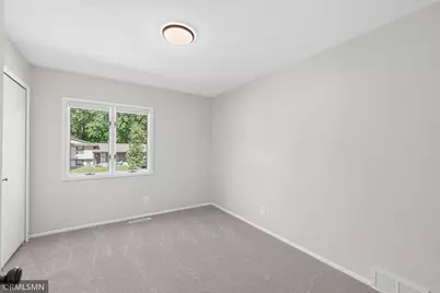 2265 Lamplight Drive, Woodbury, MN 55125 - Photo 13