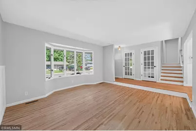 2265 Lamplight Drive, Woodbury, MN 55125 - Photo 9