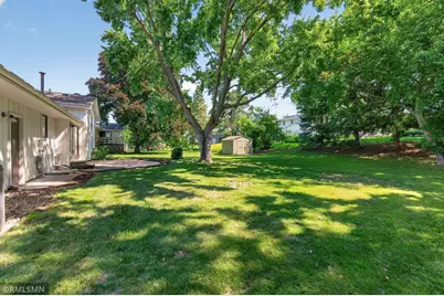 2265 Lamplight Drive, Woodbury, MN 55125 - Photo 27