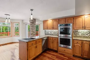 22530 Forest Ridge Dr, Lakeville, MN 55044 - Photo 33