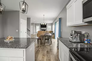 1114 Susan Ln, Roberts, WI 54023 - Photo 15