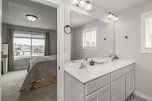 1114 Susan Ln, Roberts, WI 54023 - Photo 21