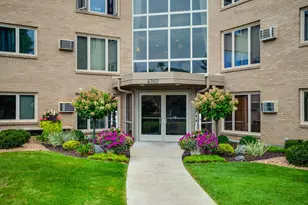 4350 Brookside Ct, Edina, MN 55436 - Photo 41