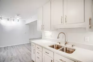 4350 Brookside Ct, Edina, MN 55436 - Photo 19