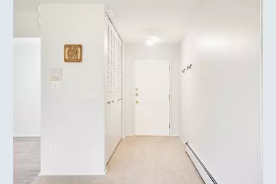 4350 Brookside Court #302, Edina, MN 55436 - Photo 9