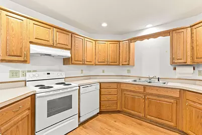 616 Jefferson Avenue SW, Watertown, MN 55388 - Photo 7