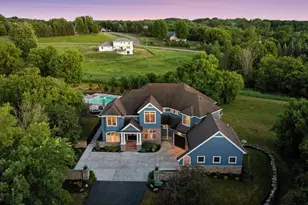 21670 Monterey Ave, Lakeville, MN 55044 - Photo 3