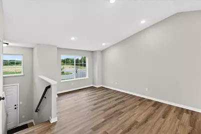 37514 Greenway Avenue, North Branch, MN 55056 - Photo 5