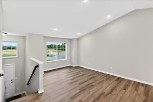 37514 Greenway Ave, North Branch, MN 55056 - Photo 5