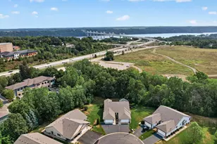 5851 Oxboro Ave N, Stillwater, MN 55082 - Photo 51