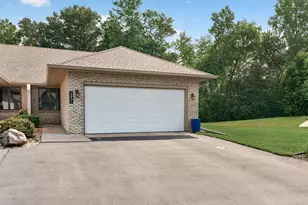 5851 Oxboro Ave N, Stillwater, MN 55082 - Photo 3