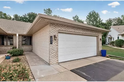 5851 Oxboro Avenue N, Stillwater, MN 55082 - Photo 3