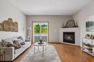 9110 Comstock Ln N, Maple Grove, MN 55311 - Photo 9
