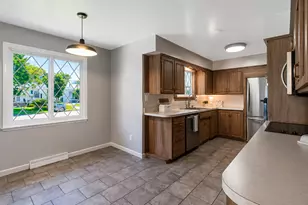312 9th Ave SE, Waseca, MN 56093 - Photo 11