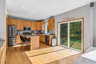 2283 St Johns Dr, Woodbury, MN 55129 - Photo 13