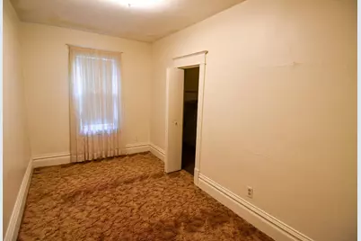 313 State Avenue N, Thief River Falls, MN 56701 - Photo 23