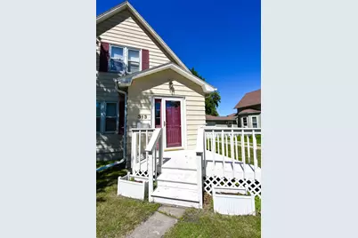 313 State Avenue N, Thief River Falls, MN 56701 - Photo 3