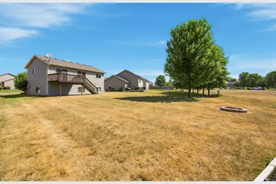 1050 Voyageur Street, Saint Cloud, MN 56303 - Photo 23